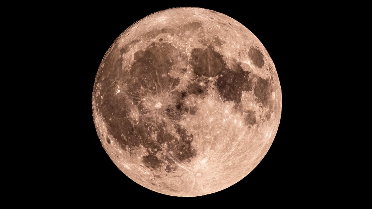 Fase bulan hari ini menjelaskan: Seperti apa penampakan Bulan pada 10 Mei 2026
