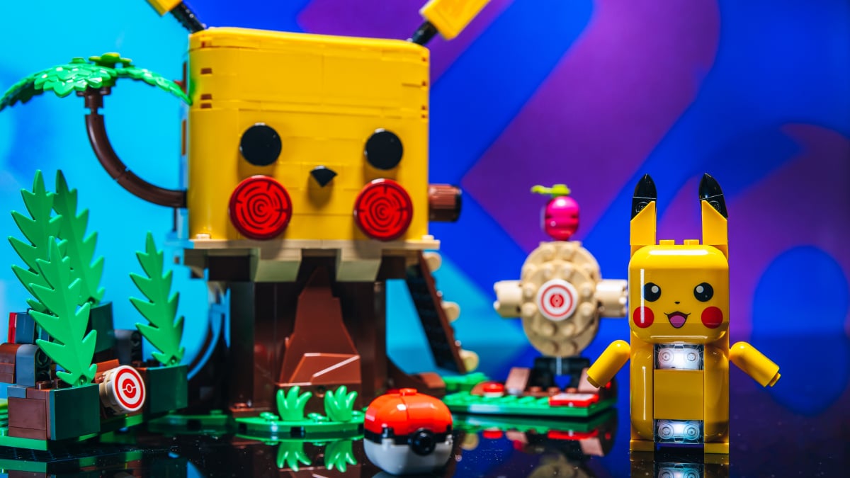 Saya bermain dengan set Lego PokÃ©mon Smart Play dan mereka layak mendapatkan semua penghargaan